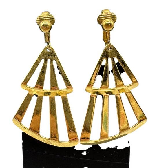 Vintage Gold Tone Geometric Clip On Earrings Jewelry Accessory - Picture 3 of 11